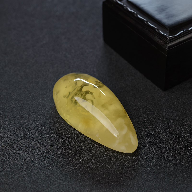 鸡油黄蜜蜡吊坠-红掌柜