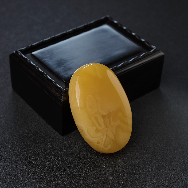 鸡油黄蜜蜡吊坠-红掌柜