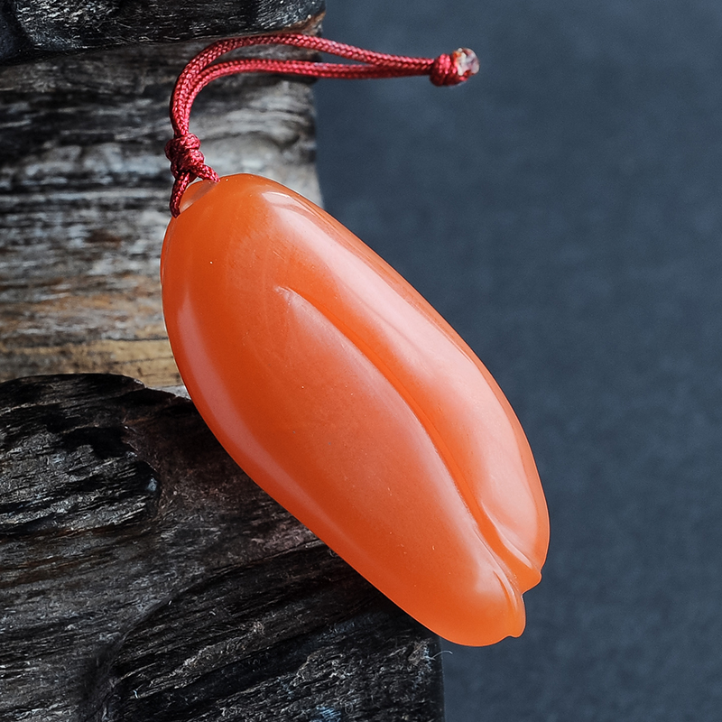 川料南红玉兰花挂坠-红掌柜