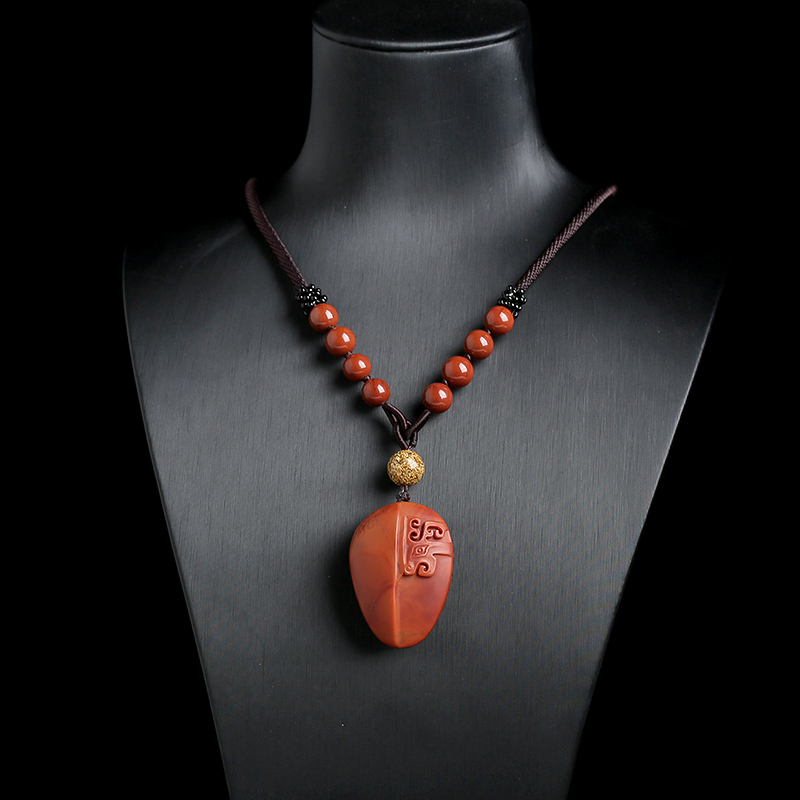 川料南红玛瑙仿古瑞兽挂件-红掌柜