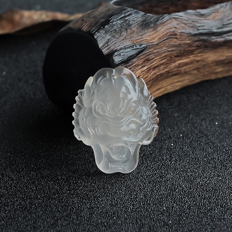 冰飘南红吊坠-红掌柜