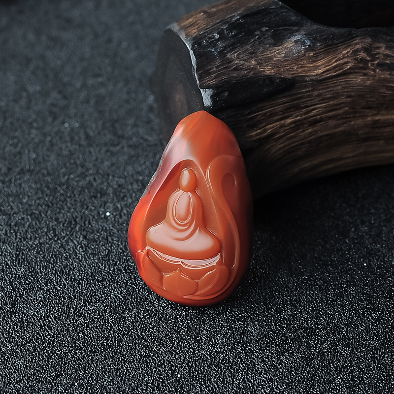 南红带皮悟道挂件-红掌柜