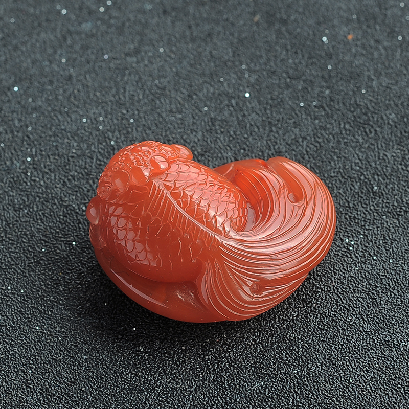 金鱼南红挂件-红掌柜