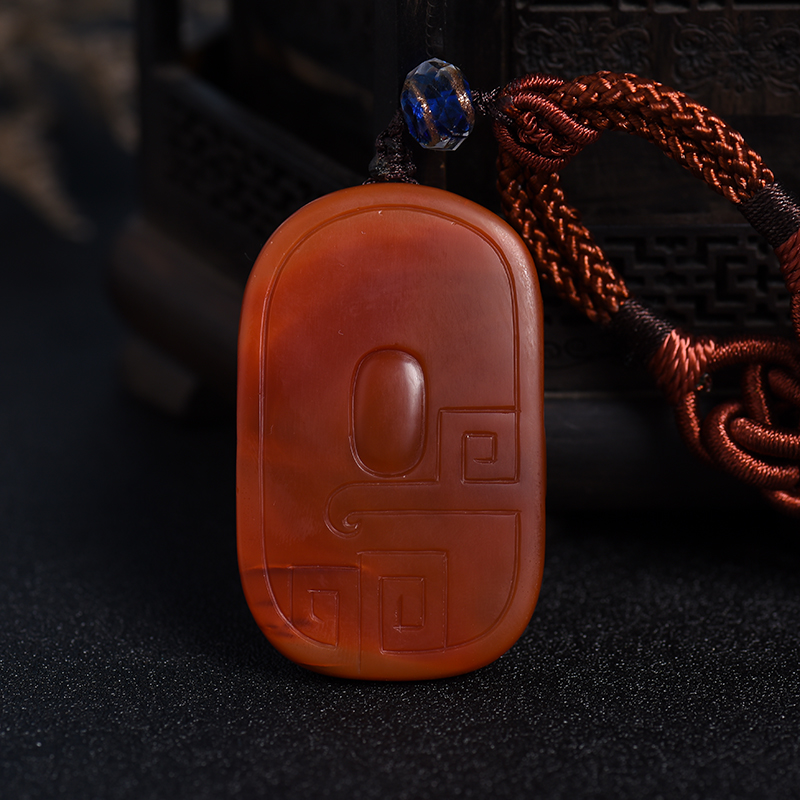 天然南红龙吐珠挂件-红掌柜