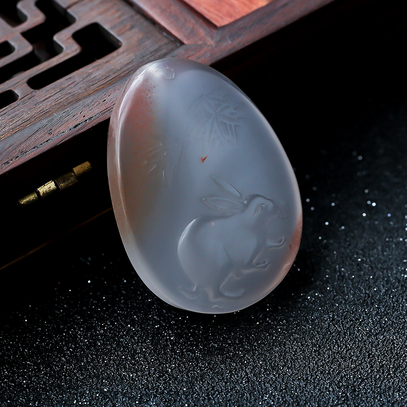 南红生肖兔 - 红掌柜珠宝