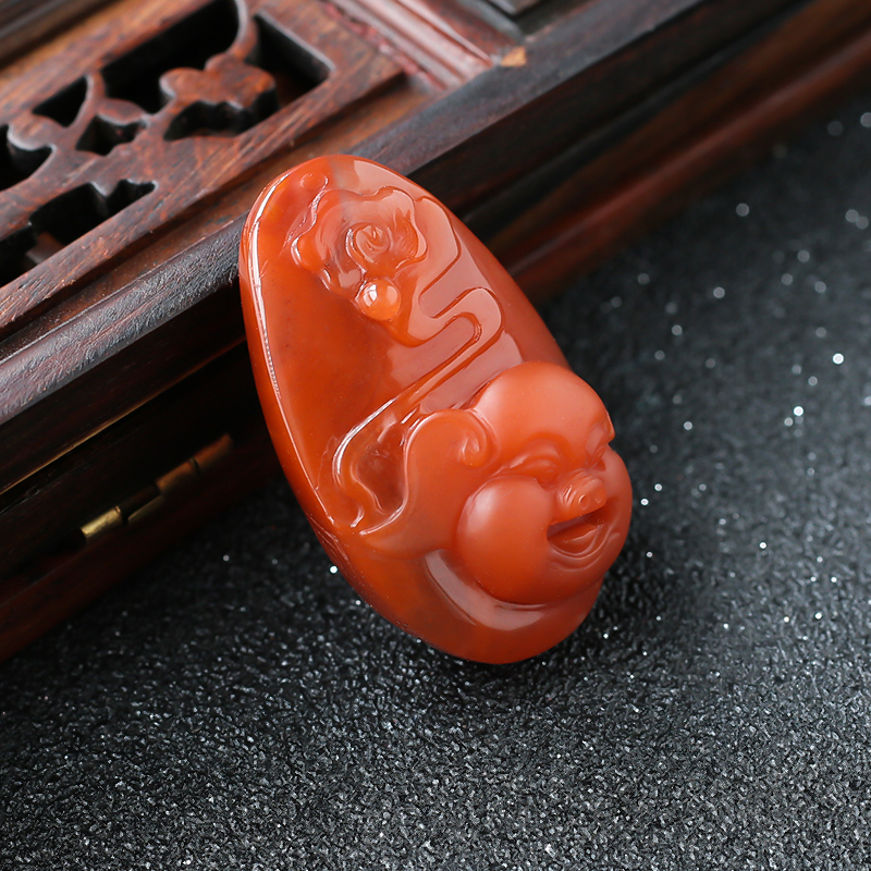 南红生肖猪 - 红掌柜珠宝