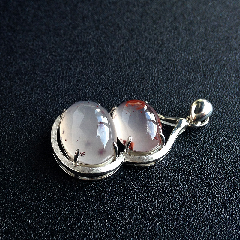 冻料南红吊坠-红掌柜