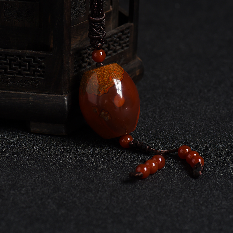 南红桶珠吊坠-红掌柜