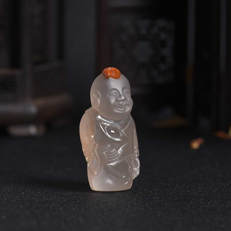 川料俏色南红招财童子摆件-红掌柜