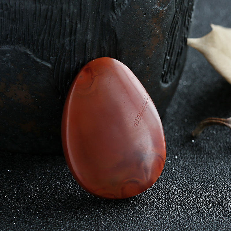 樱桃红蝶恋花吊坠-红掌柜珠宝