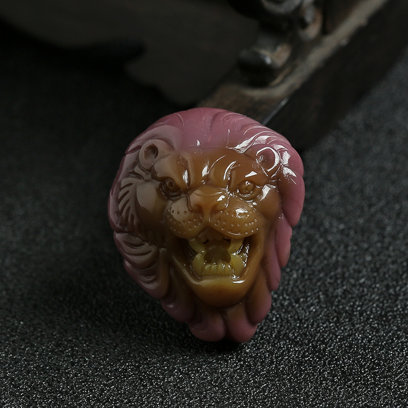 盐源玛瑙狮子头吊坠-红掌柜