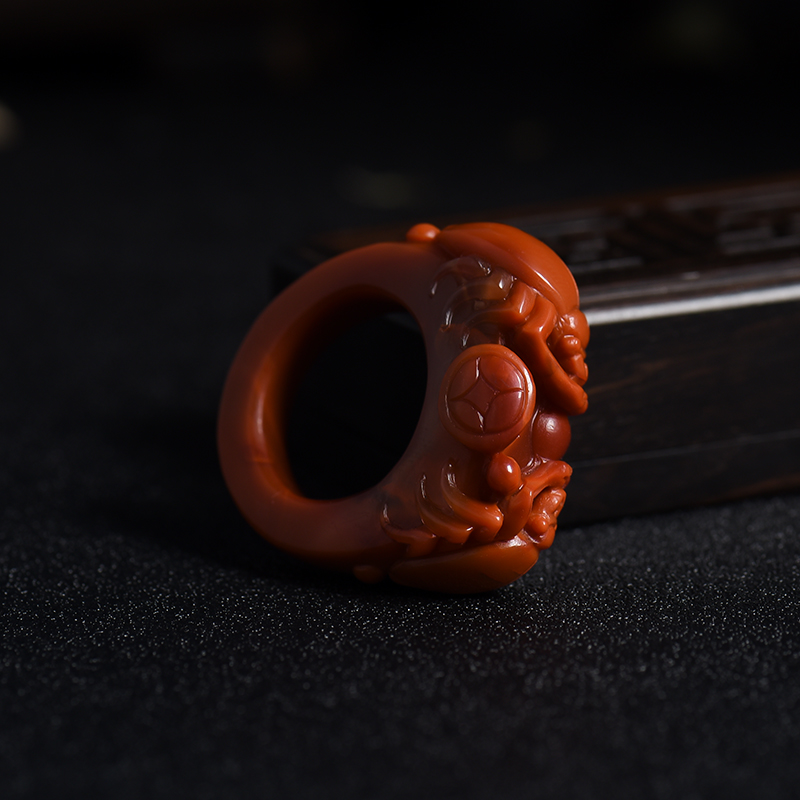 天然俏色南红知足常乐戒指 - 红掌柜