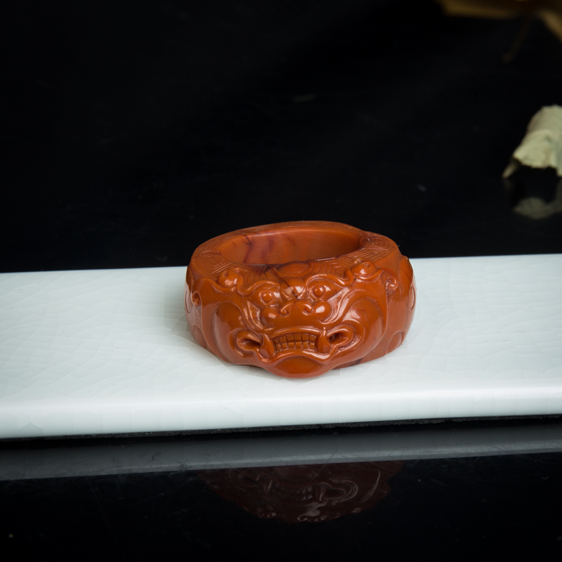 南红瑞兽戒指-红掌柜