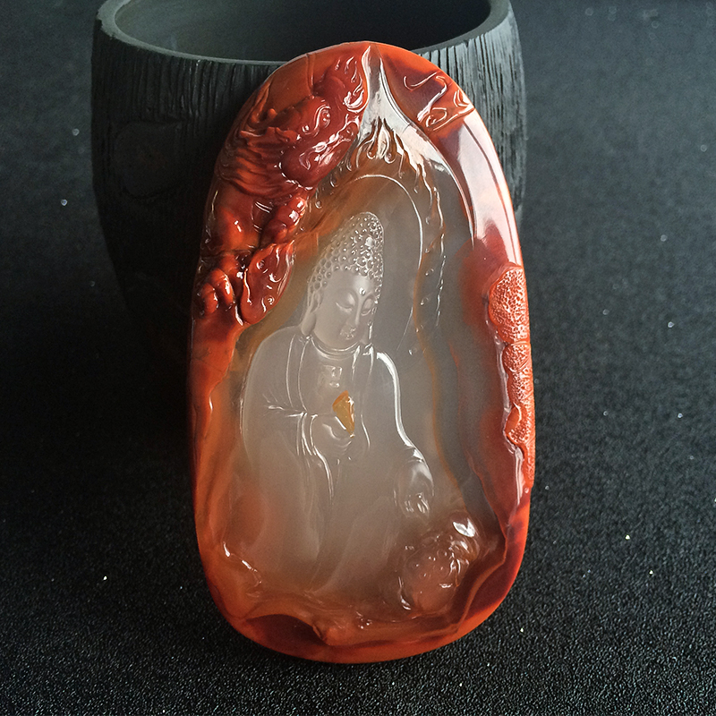 冰飘南红佛吊坠