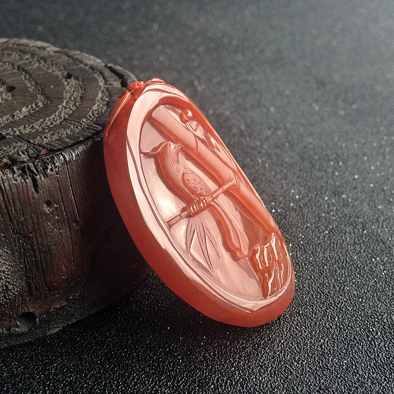 樱桃红竹子吊坠-红掌柜珠宝