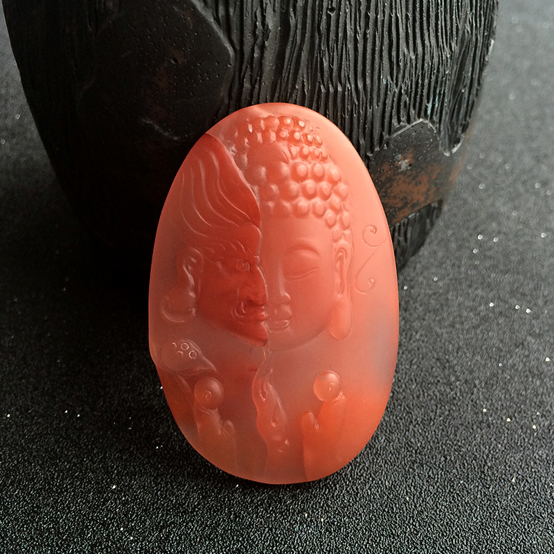 南红一念之间佛魔吊坠 - 红掌柜珠宝