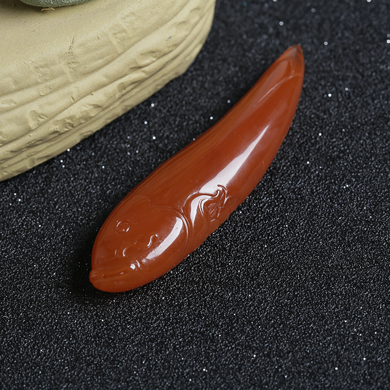 樱桃红南红鱼吊坠-红掌柜珠宝