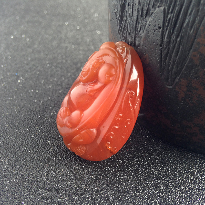 樱桃红南红瑞兽吊坠 - 红掌柜珠宝