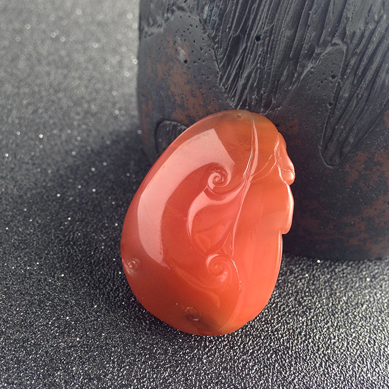 樱桃红南红瑞兽吊坠 - 红掌柜珠宝