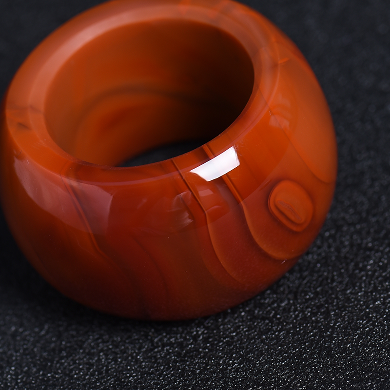 柿子红南红扳指-红掌柜