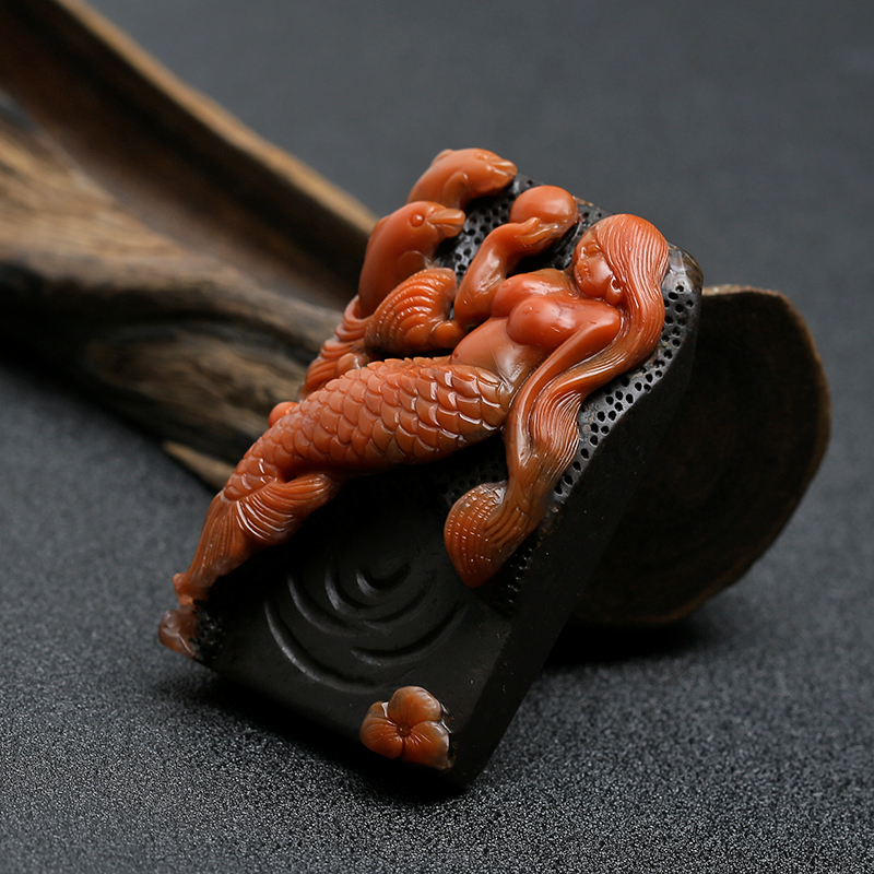 俏色南红美人鱼-红掌柜