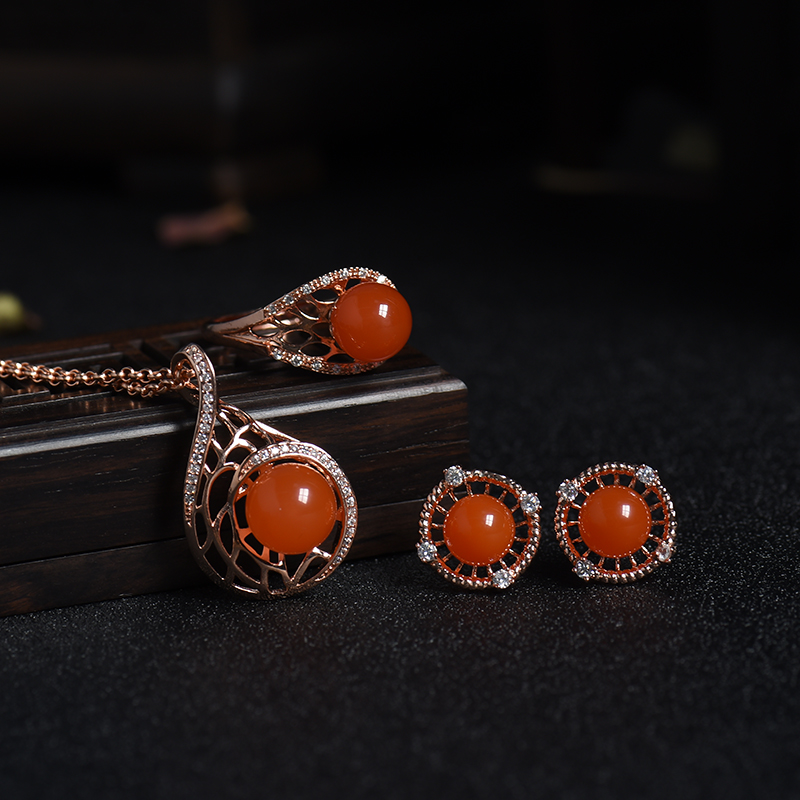 925银镶川料天然樱桃红南红三件套-红掌柜