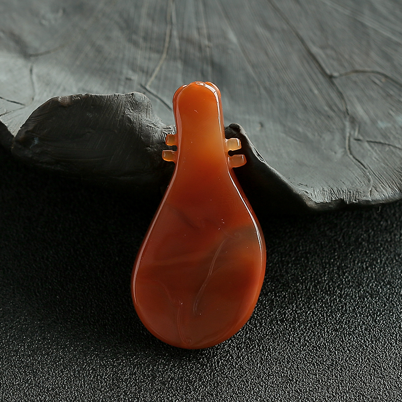 川料南红挂件-红掌柜