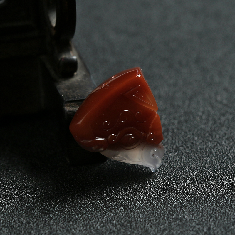 南红仿古凤钩-红掌柜