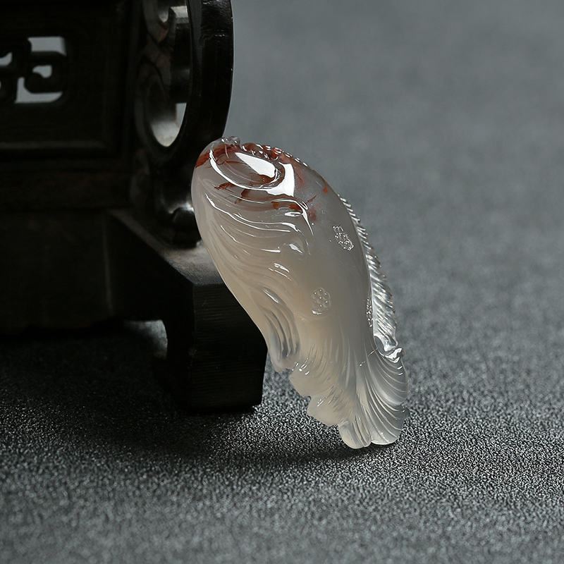 冰飘南红挂件-红掌柜