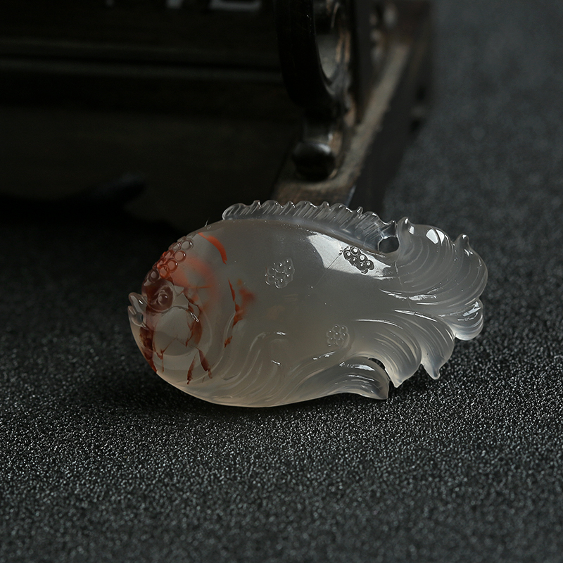 川料南红鱼挂件-红掌柜