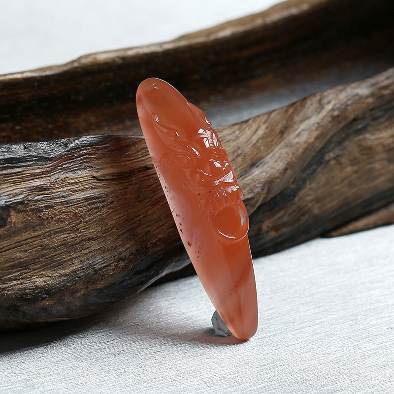 樱桃红南红吊坠-红掌柜