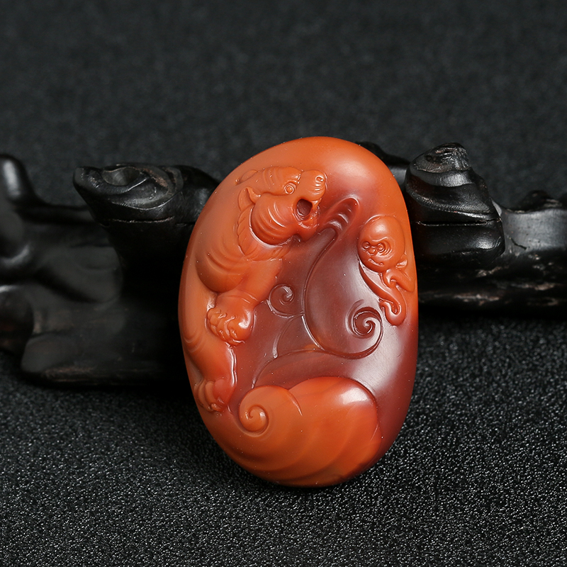 川料天然双色南红智勇双全吊坠 - 红掌柜