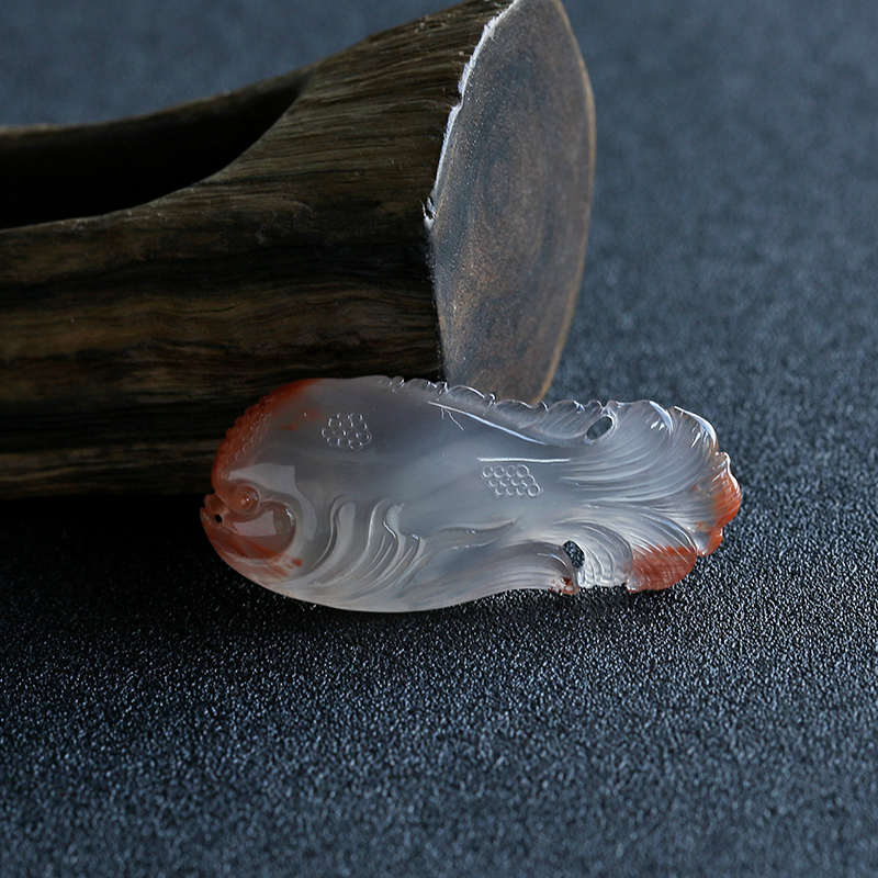 川料冰飘南红鱼吊坠-红掌柜