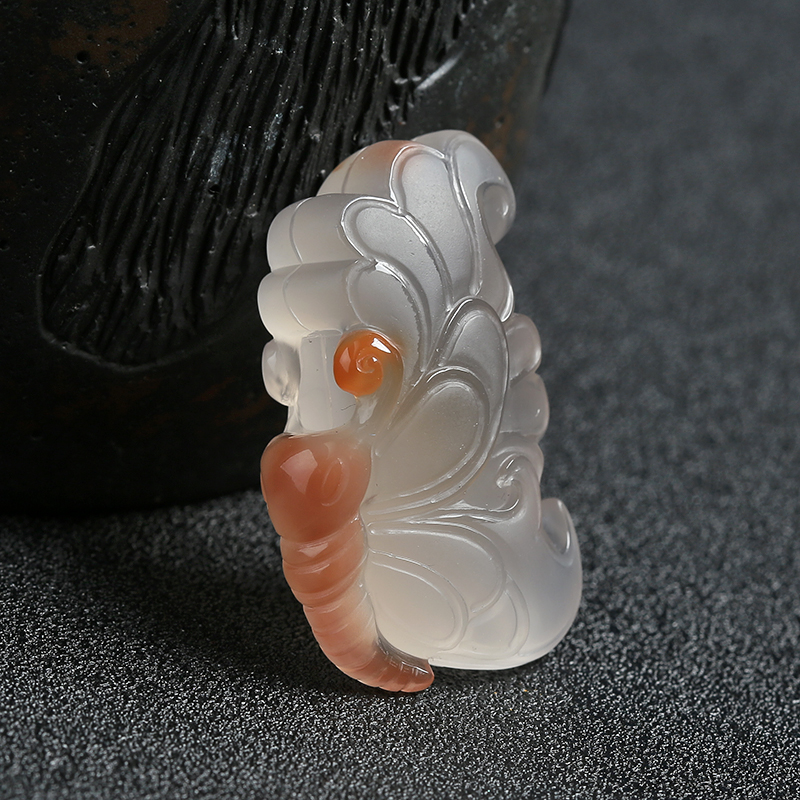 南红蝴蝶吊坠-红掌柜