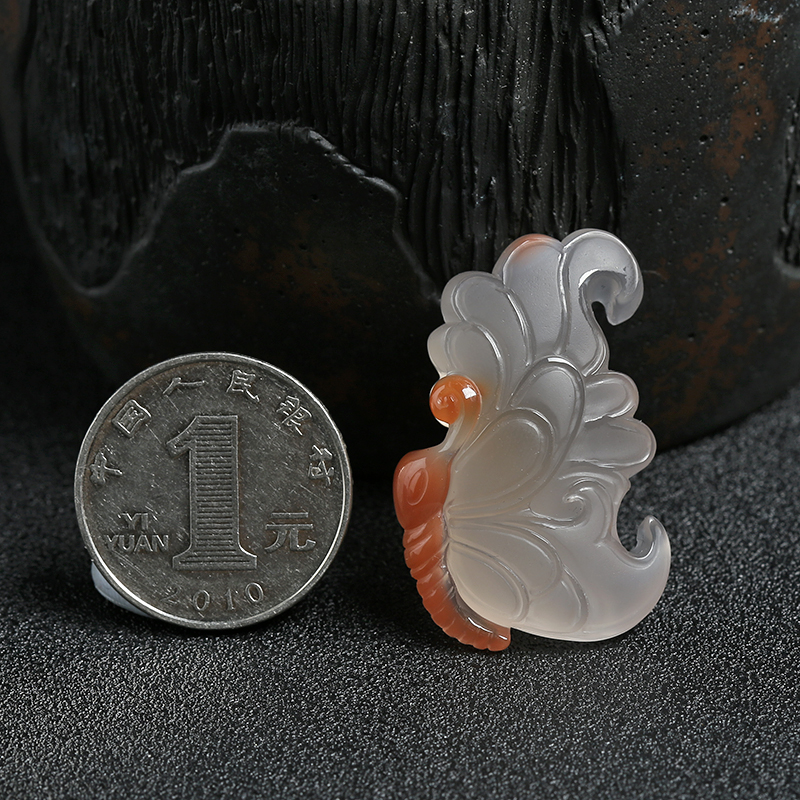 天然南红蝴蝶吊坠-红掌柜