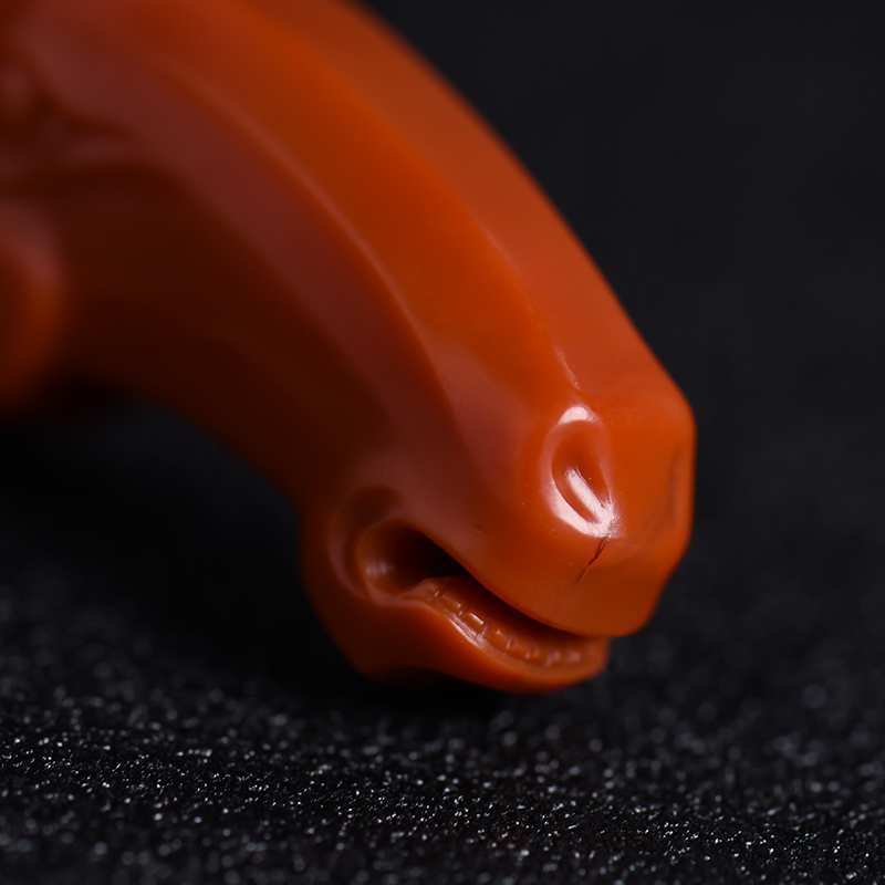 柿子红南红马吊坠-红掌柜