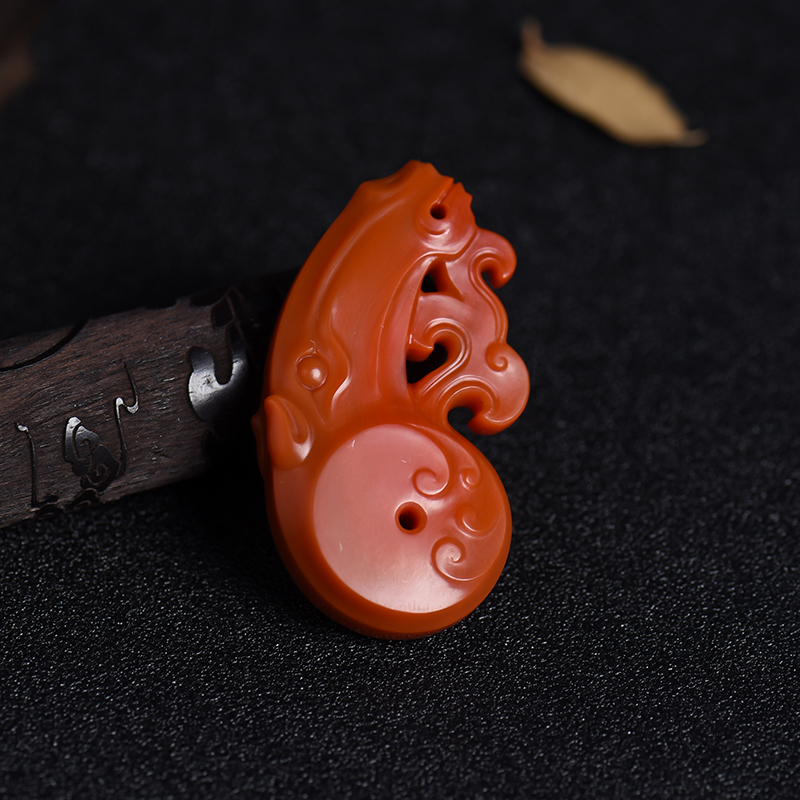 川料柿子红南红马吊坠-红掌柜