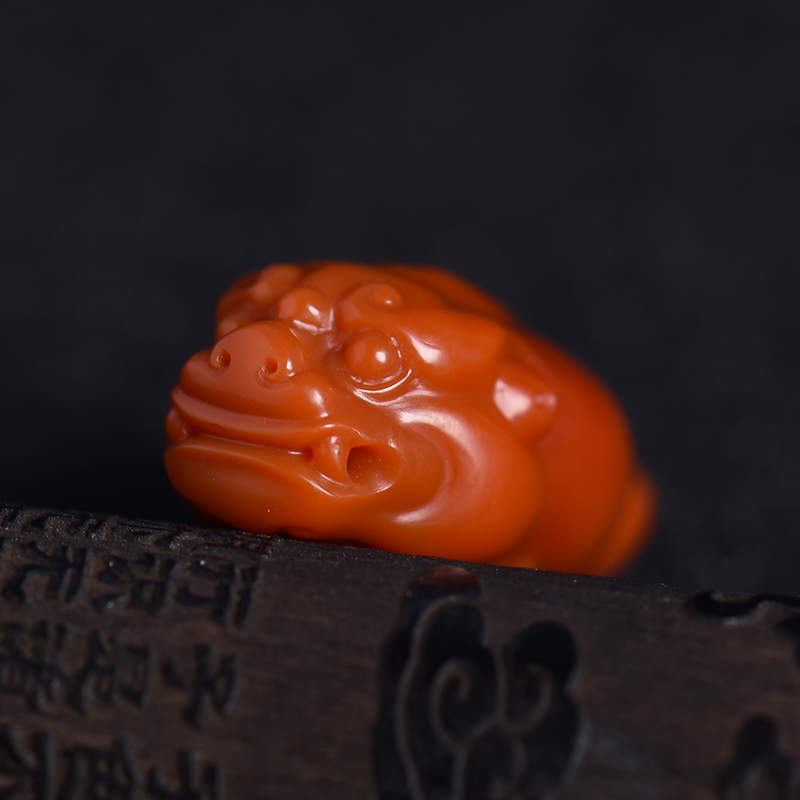 川料苏工柿子红南红吊坠-红掌柜