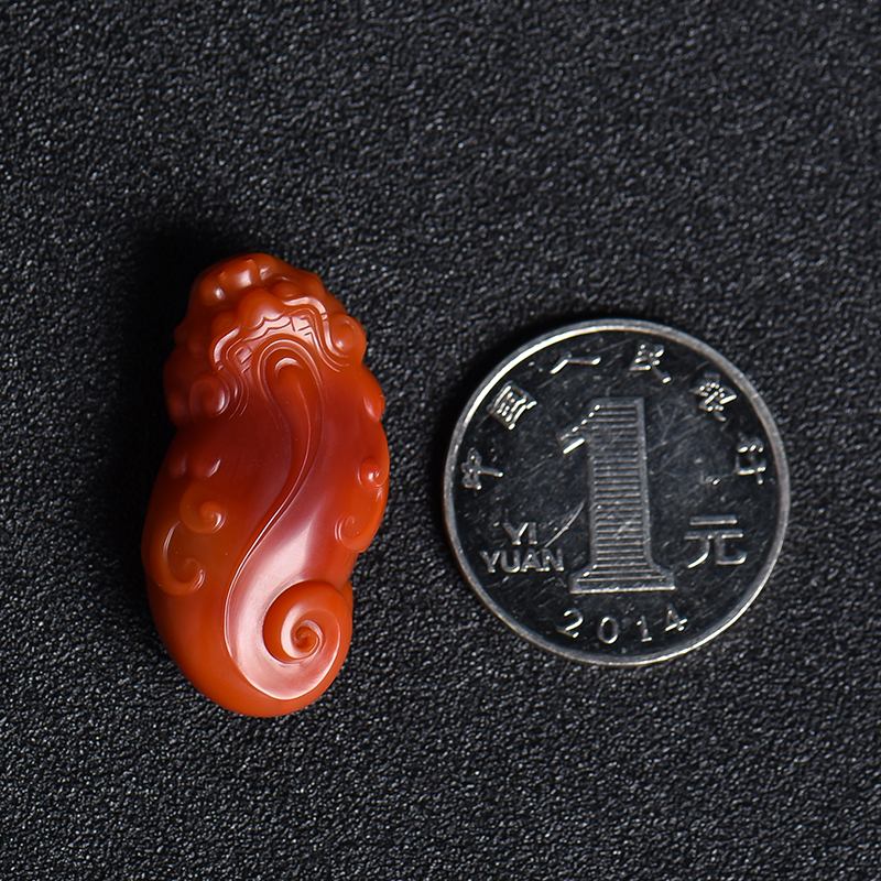 南红瑞兽吊坠-红掌柜