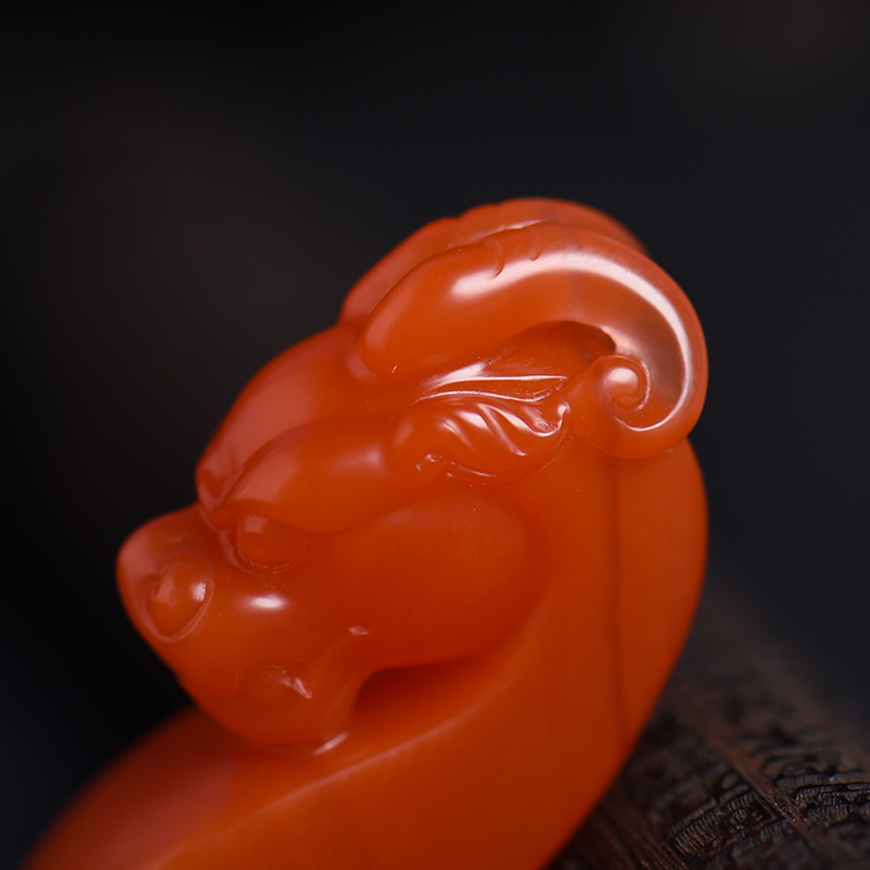 川料南红吊坠-红掌柜