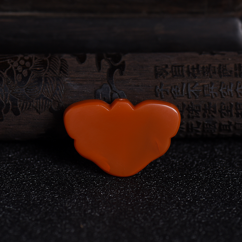 川料柿子红南红兽面背云吊坠-红掌柜