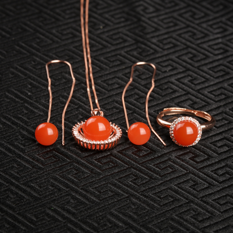 银镶樱桃红南红戒耳钉-红掌柜