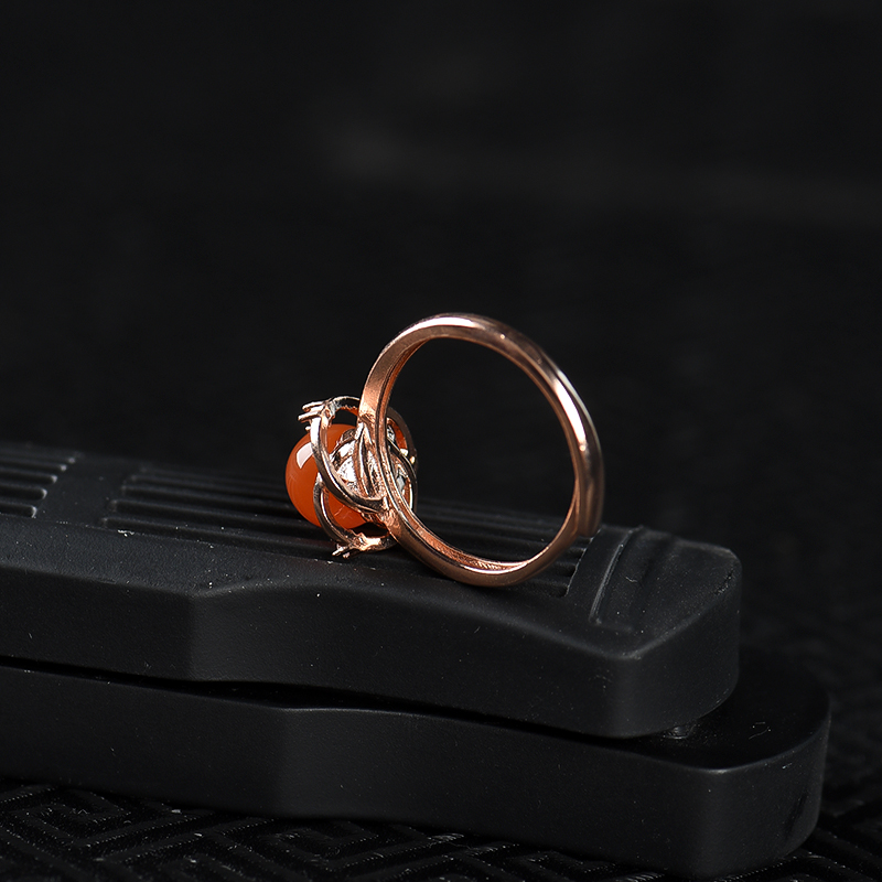 银镶天然四川樱桃红南红戒指-红掌柜