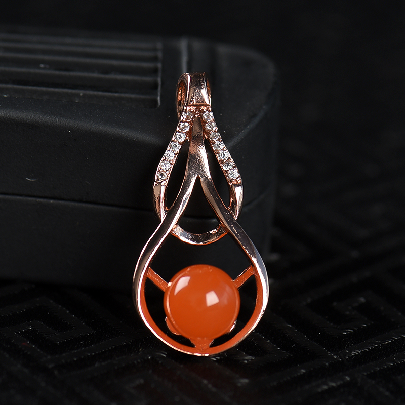 天然南红玉兰花吊坠-红掌柜