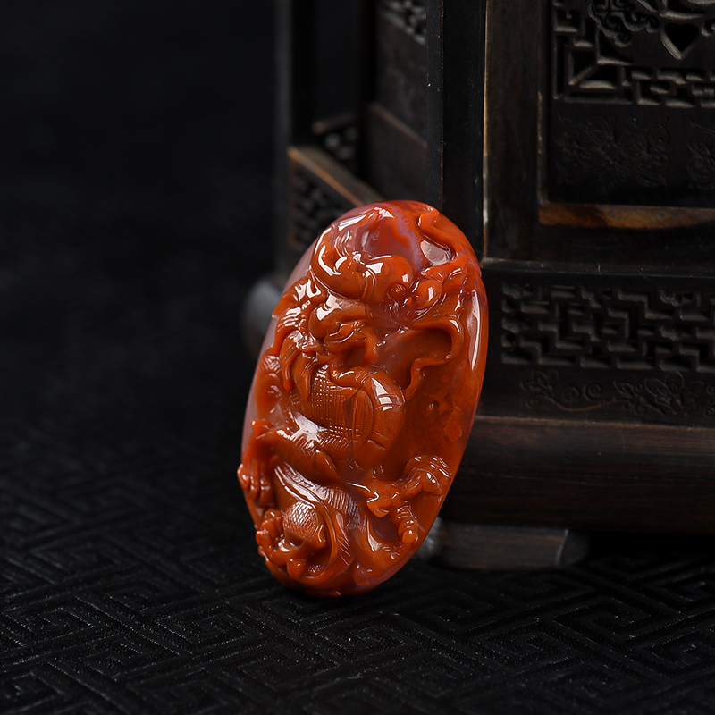 四川冰飘料南红辰龙吊坠-红掌柜