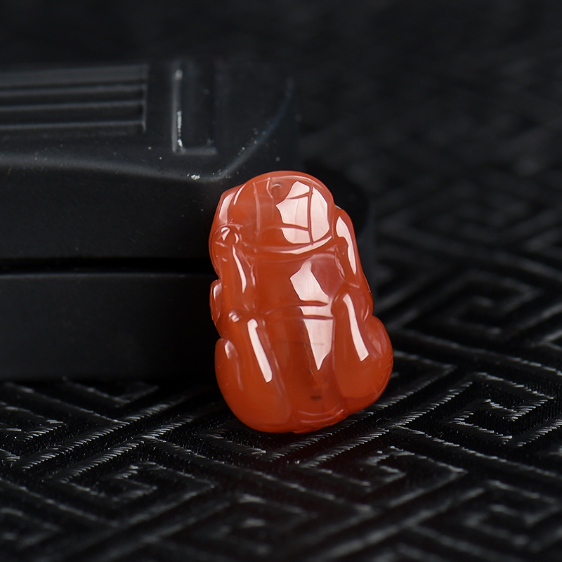 天然南红貔貅吊坠-红掌柜