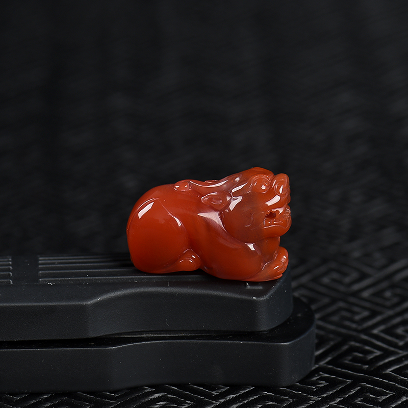 樱桃红南红貔貅吊坠-红掌柜