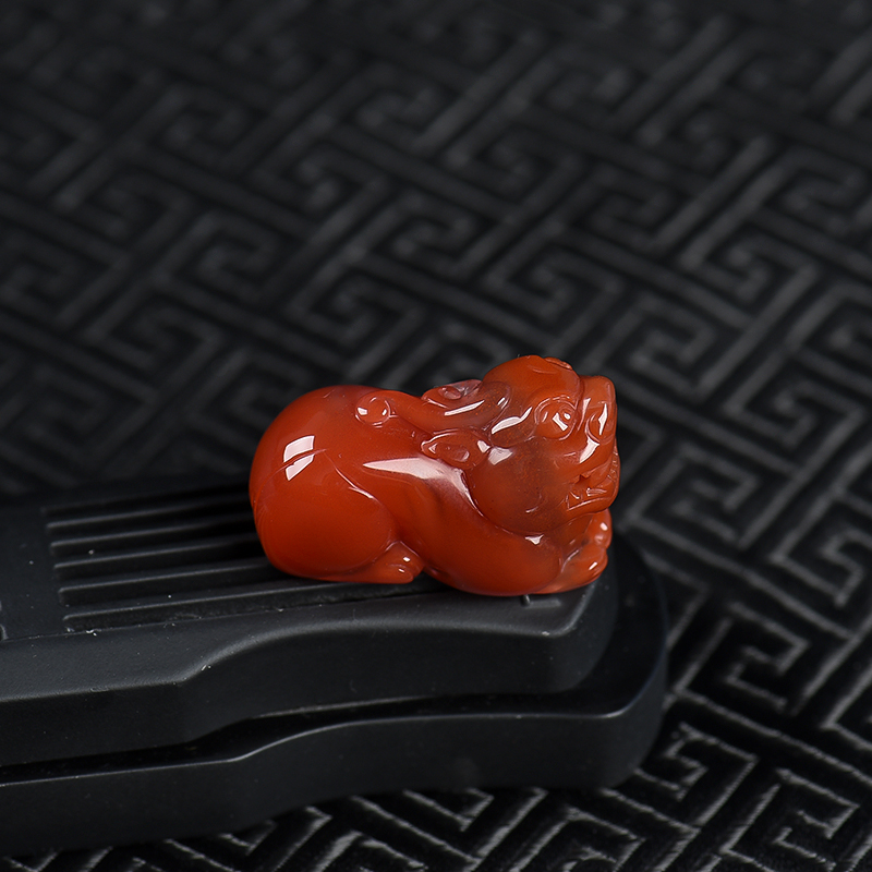 南红貔貅吊坠-红掌柜