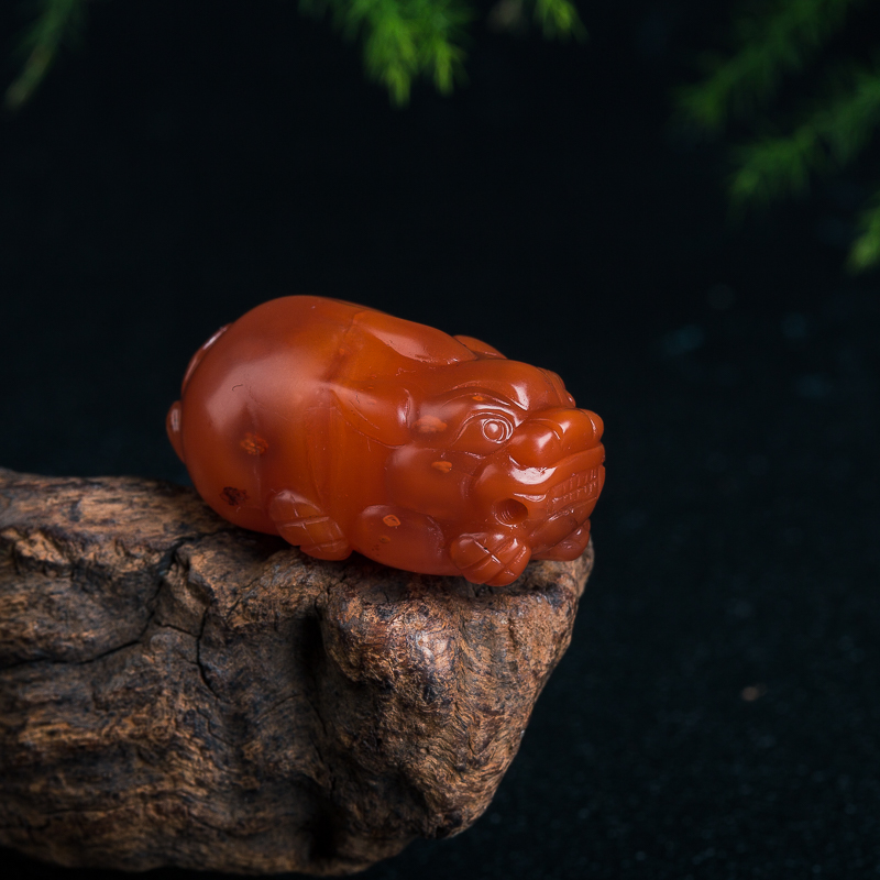 四川天然樱桃红南红貔貅吊坠-红掌柜