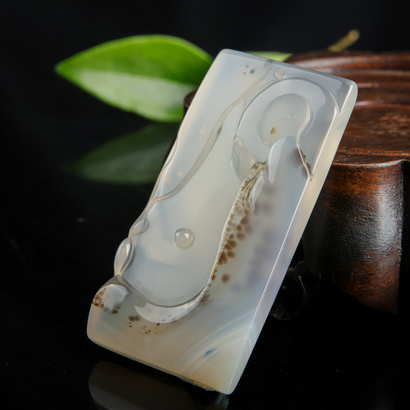 白玛瑙吊坠-红掌柜